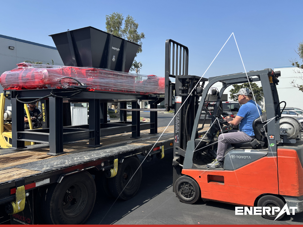 ENERPAT dual shaft shredder