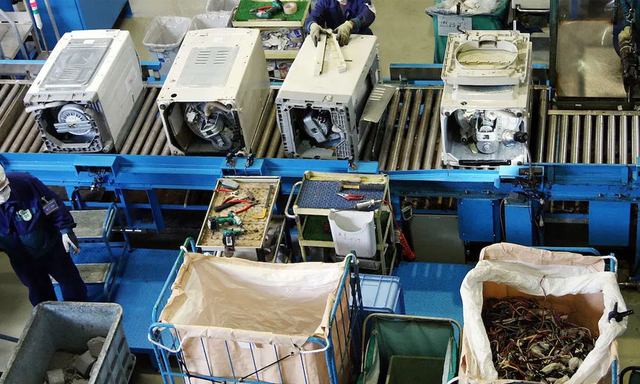 Home appliance recycling and processing